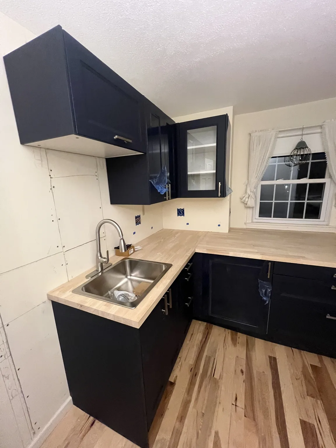 Navy Blue Kitchen Installation